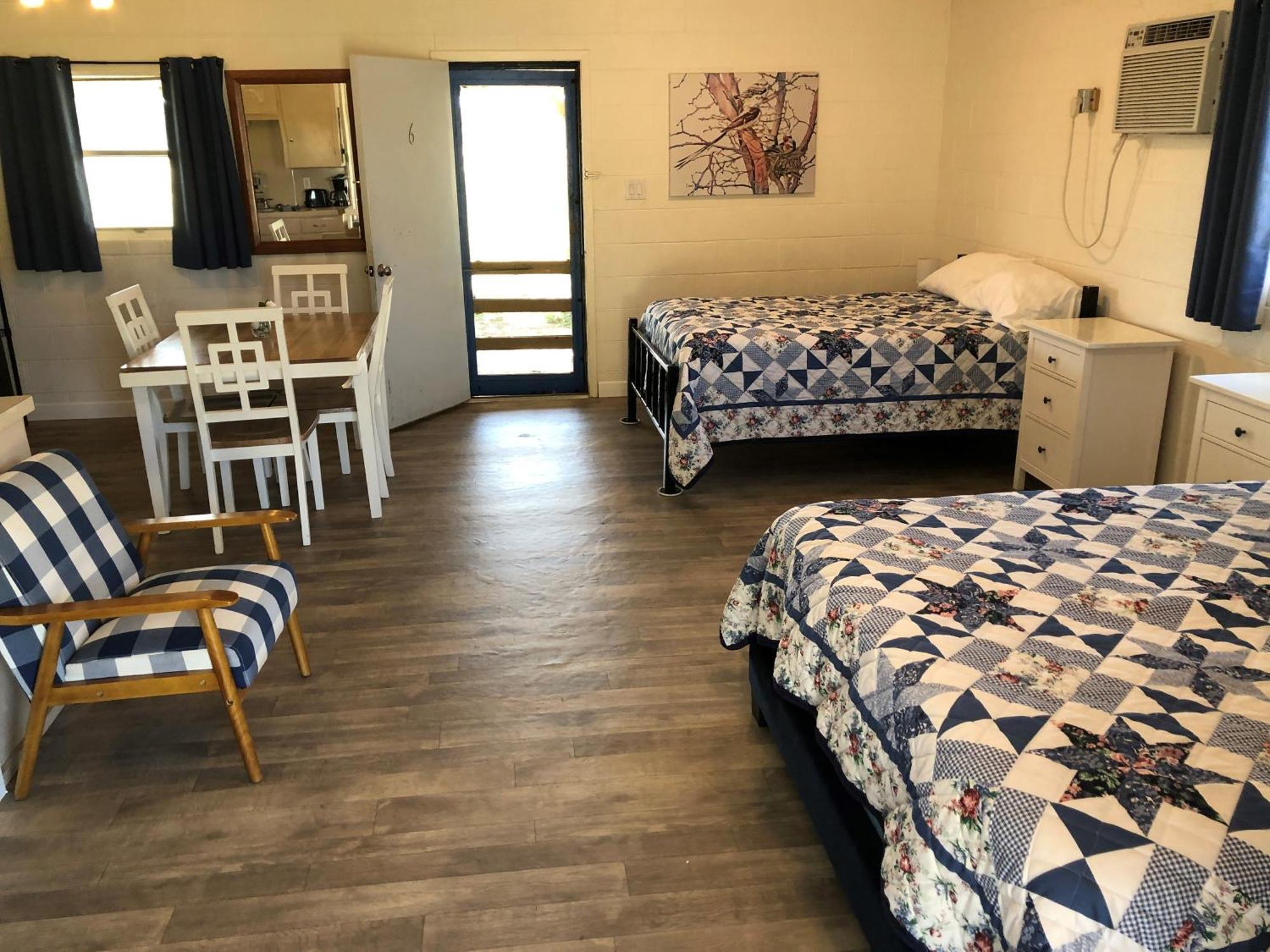 Oasis Lake Buchanan Bluffton Екстериор снимка
