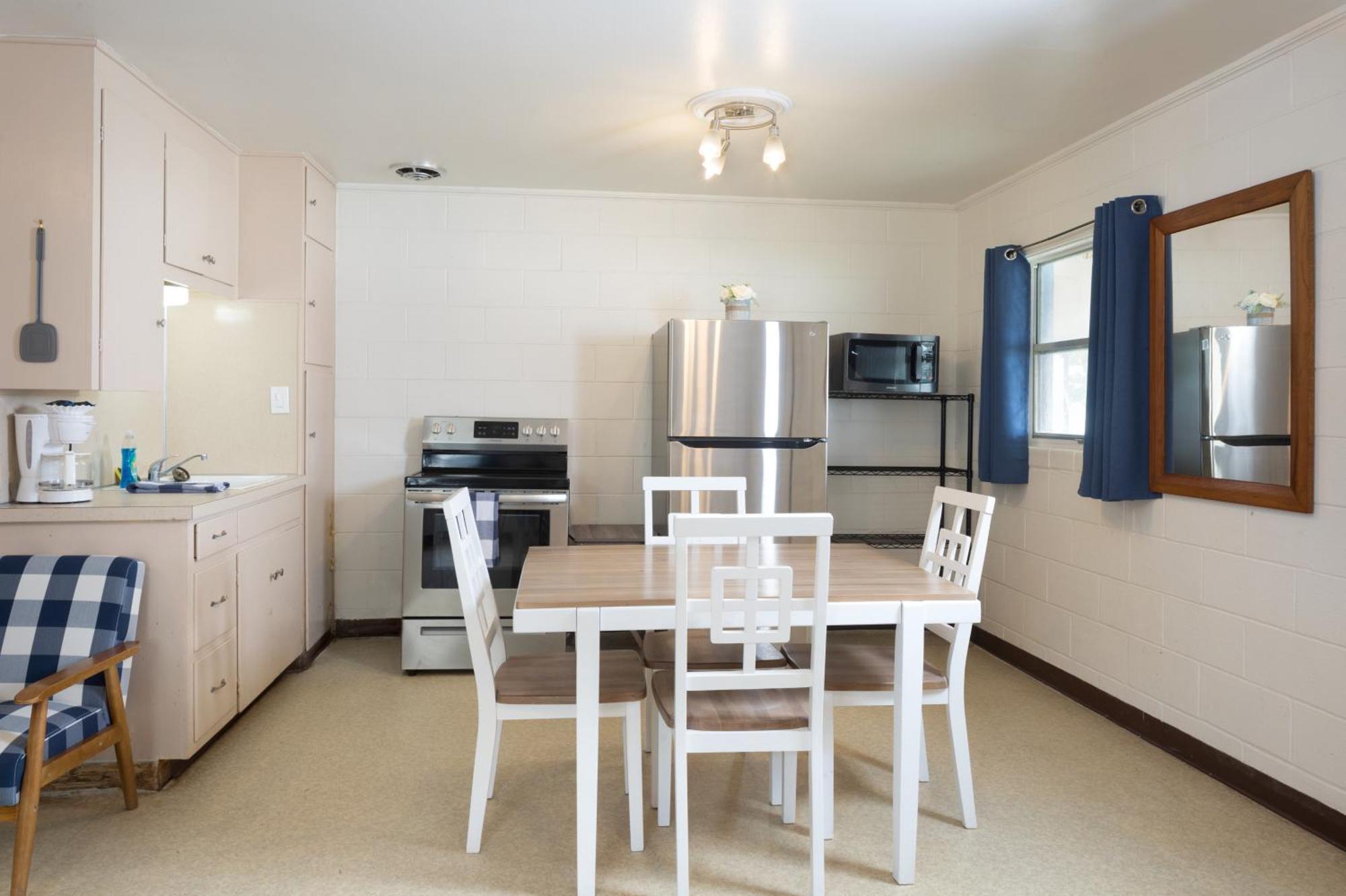 Oasis Lake Buchanan Bluffton Екстериор снимка